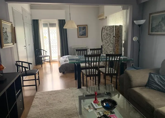 Awesome Home 3\' From Metro